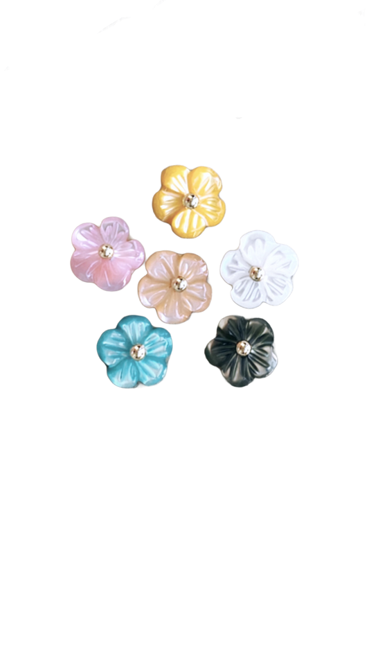 Mother-of-Pearl Flower Studs